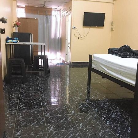 Sam Apartment 방콕 외부 사진