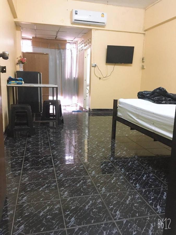 Sam Apartment 방콕 외부 사진
